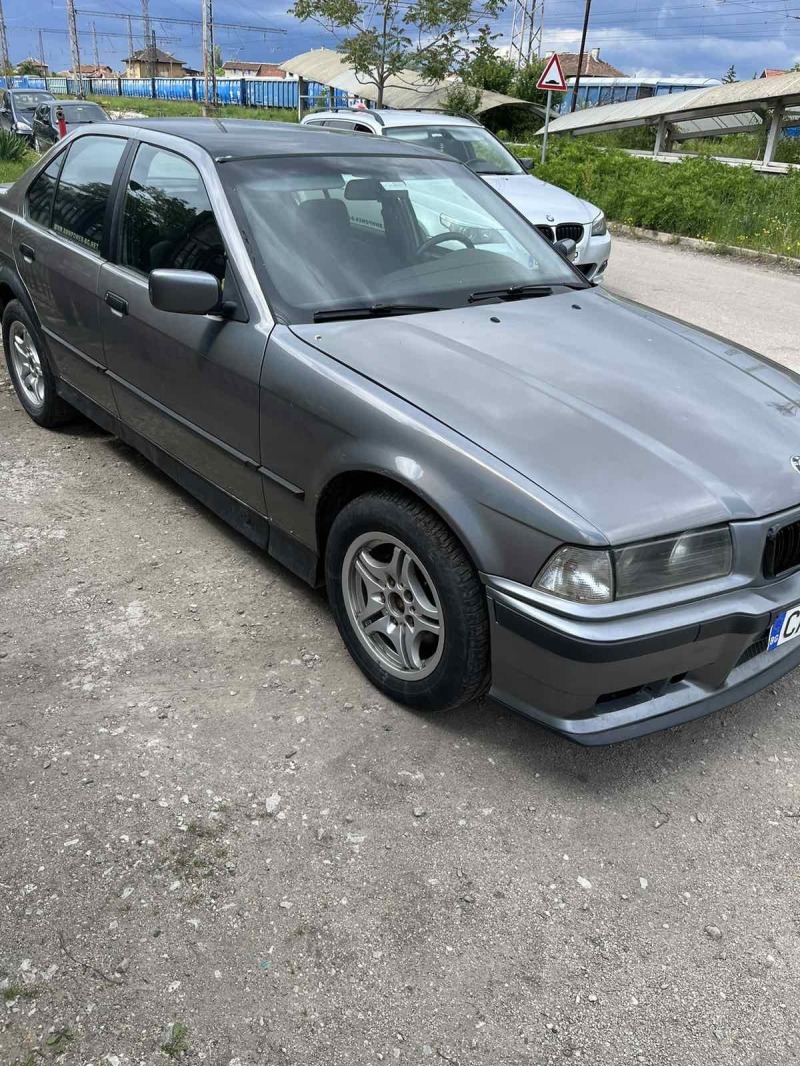 BMW 320, снимка 5 - Автомобили и джипове - 46434621