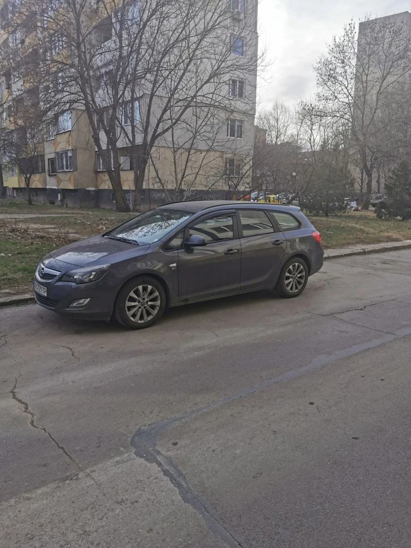 Opel Astra, снимка 2 - Автомобили и джипове - 47449054