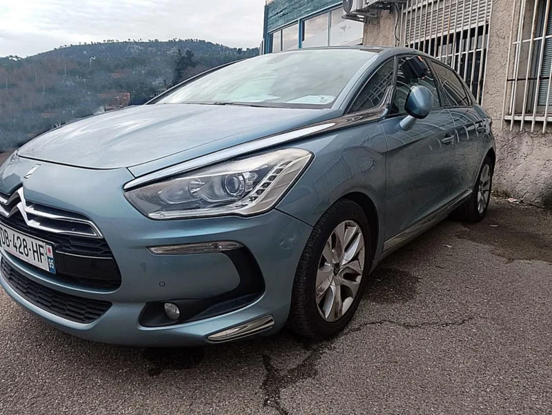 Citroen DS5 2, 0 HDI, снимка 3 - Автомобили и джипове - 48575502