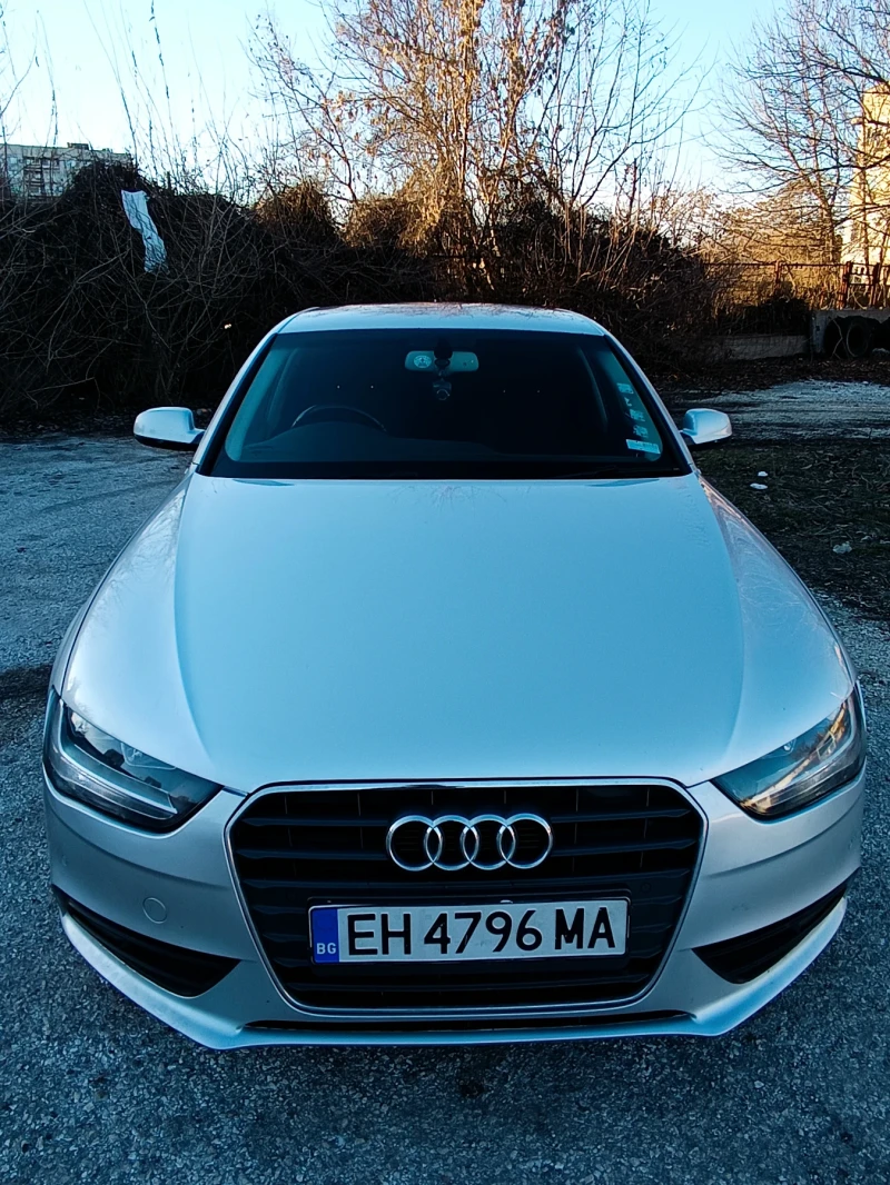 Audi A4 2.0 TDI, Десен волан, снимка 5 - Автомобили и джипове - 48620511