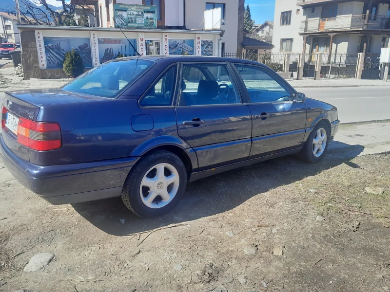 VW Passat, снимка 7 - Автомобили и джипове - 49411461