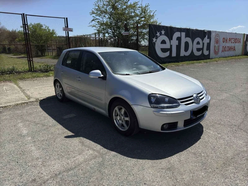 VW Golf, снимка 4 - Автомобили и джипове - 52296046