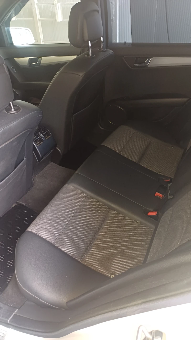 Mercedes-Benz C 220 646, снимка 9 - Автомобили и джипове - 52569282