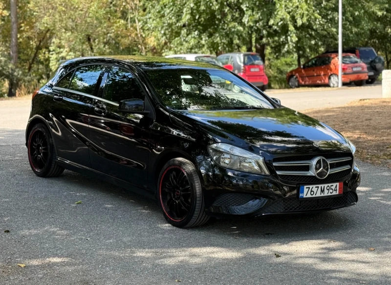 Mercedes-Benz A 200 CDI* DISTRONIC* CAMERA* OM651* РЕАЛНИ КМ, снимка 3 - Автомобили и джипове - 51761057