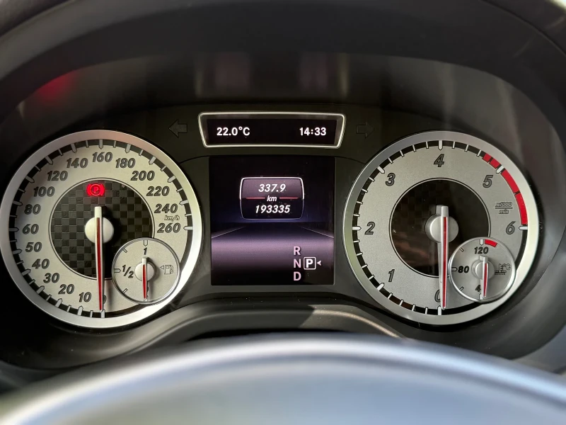 Mercedes-Benz A 200 CDI* DISTRONIC* CAMERA* OM651* РЕАЛНИ КМ, снимка 12 - Автомобили и джипове - 51761057