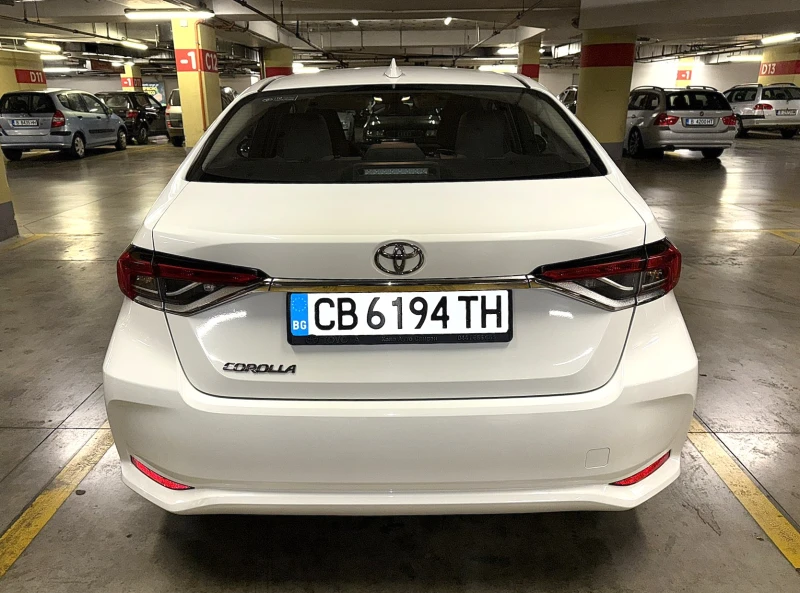 Toyota Corolla 1.5 МТ, снимка 6 - Автомобили и джипове - 51880548