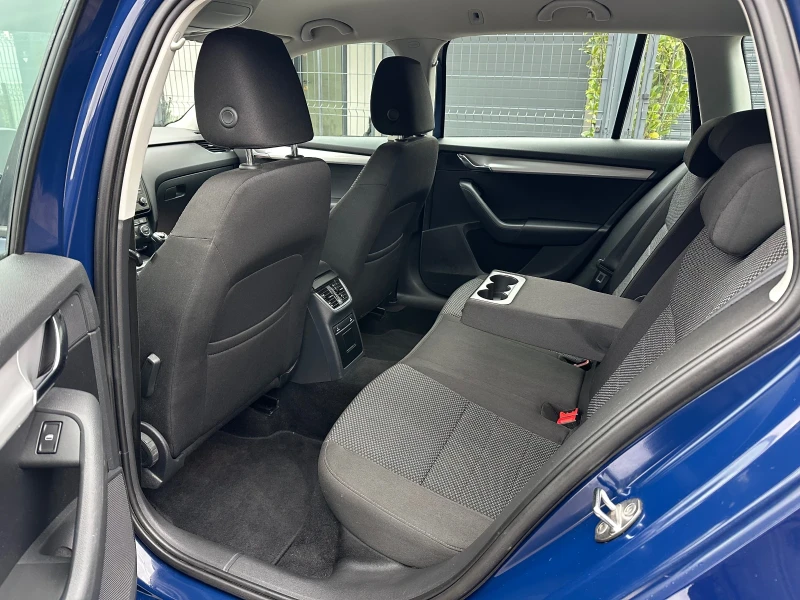 Skoda Octavia 2.0-ДИЗЕЛ-150к.с, снимка 13 - Автомобили и джипове - 52809684