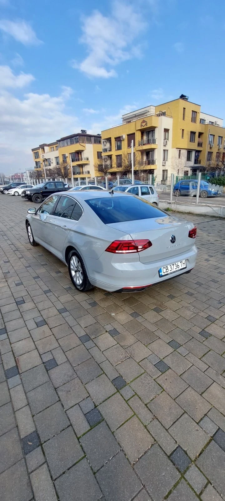 VW Passat, снимка 5 - Автомобили и джипове - 47452338