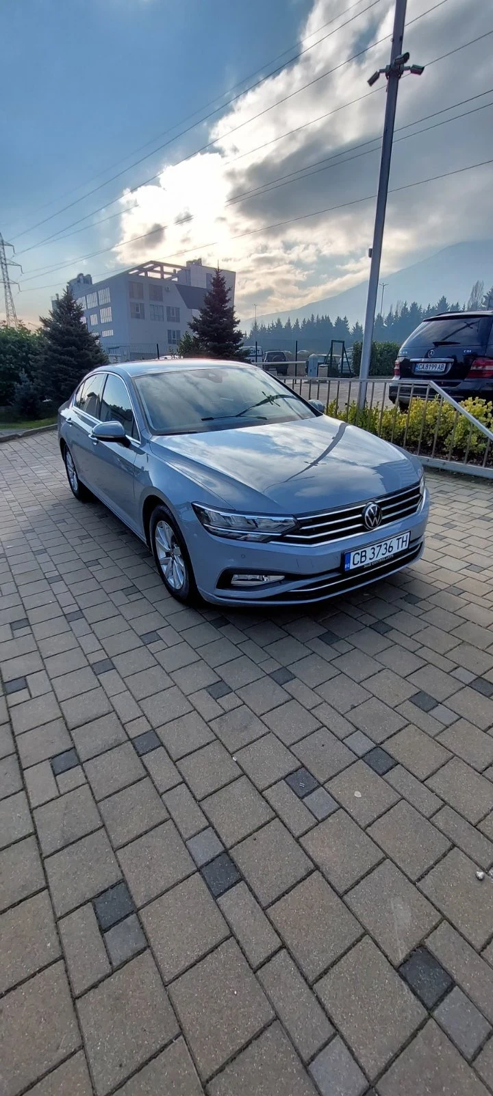 VW Passat, снимка 1 - Автомобили и джипове - 47452338