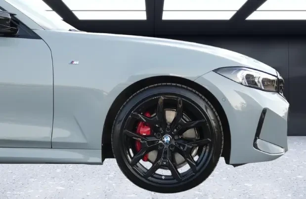 BMW 340 i M xDrive = M-Sport Package Pro = Гаранция, снимка 4 - Автомобили и джипове - 53823795