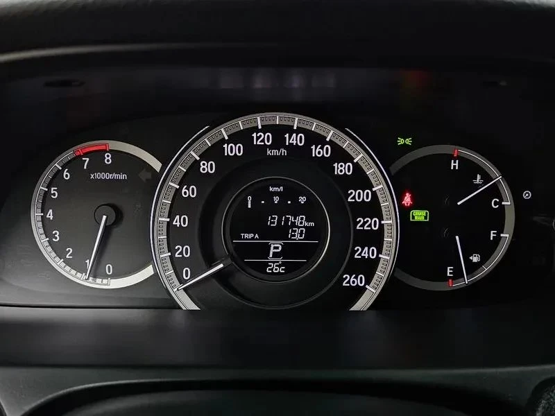 Honda Accord, снимка 8 - Автомобили и джипове - 56690450