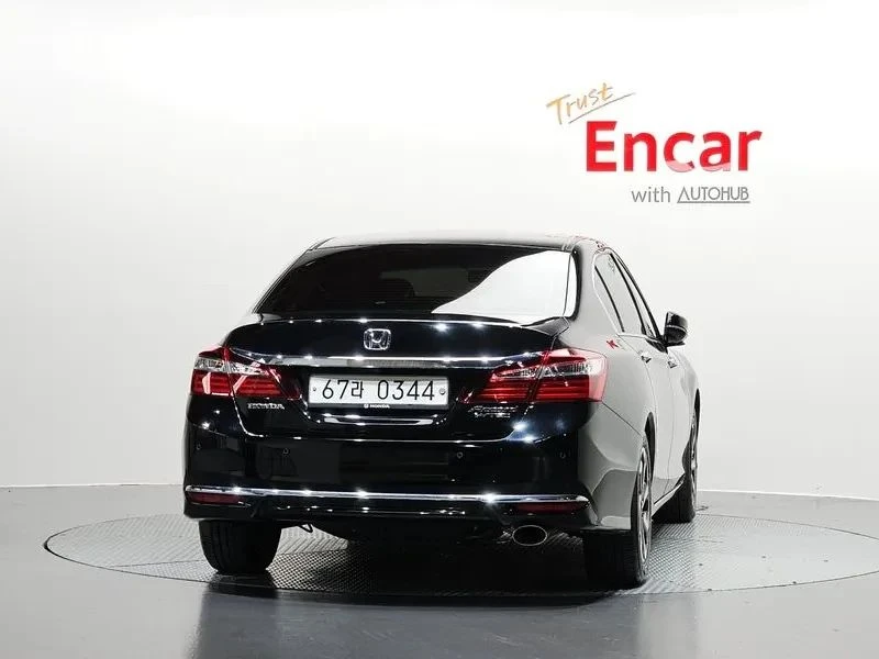 Honda Accord, снимка 4 - Автомобили и джипове - 56690450