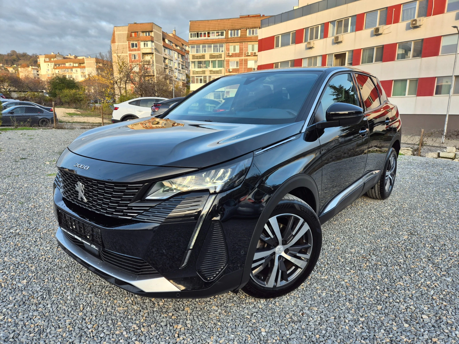 Peugeot 3008 1.5 HDI -LED-KEYLESS-AMBIENT-DISTRONIK-LANE ASSIST, снимка 1