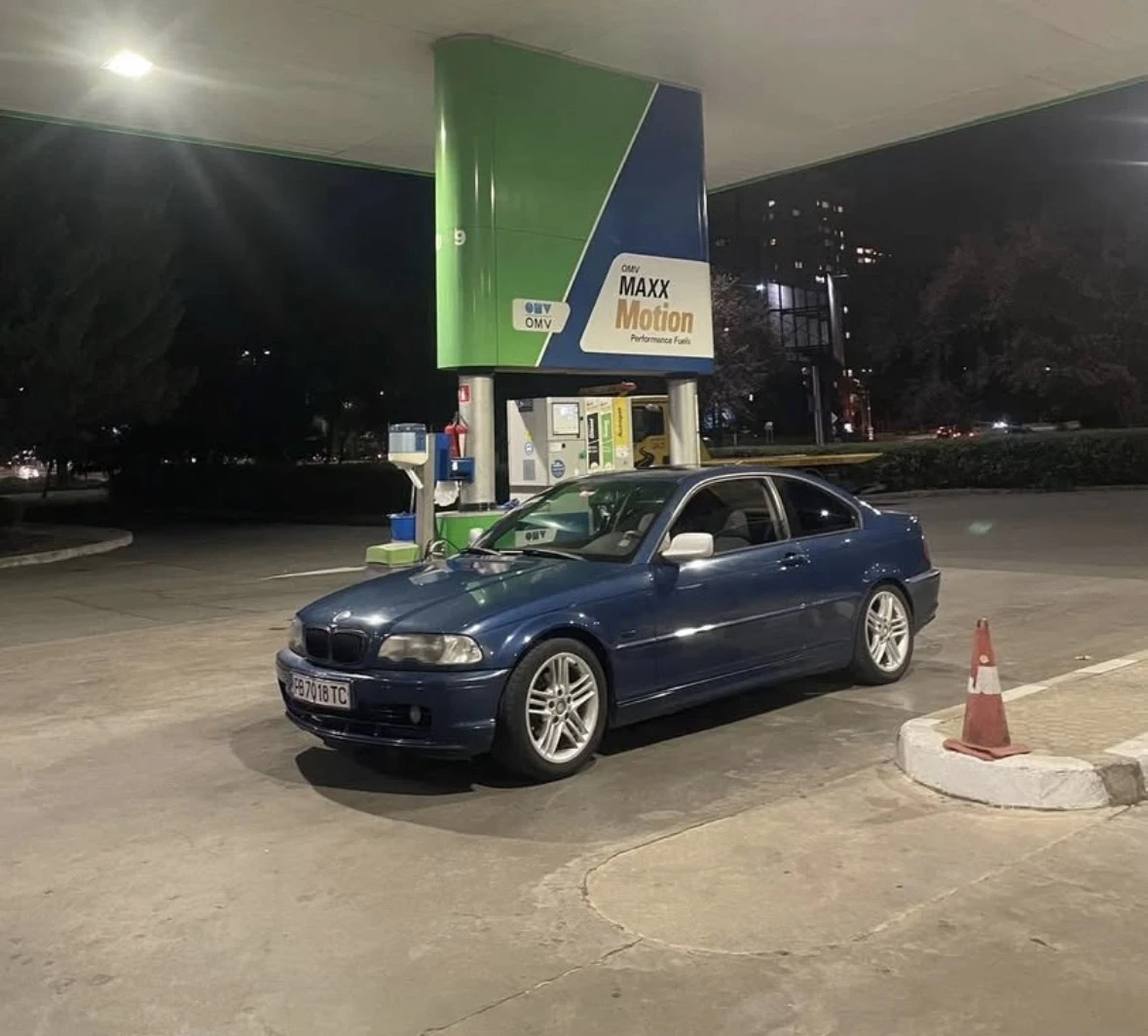 BMW 318 с Газ, снимка 1