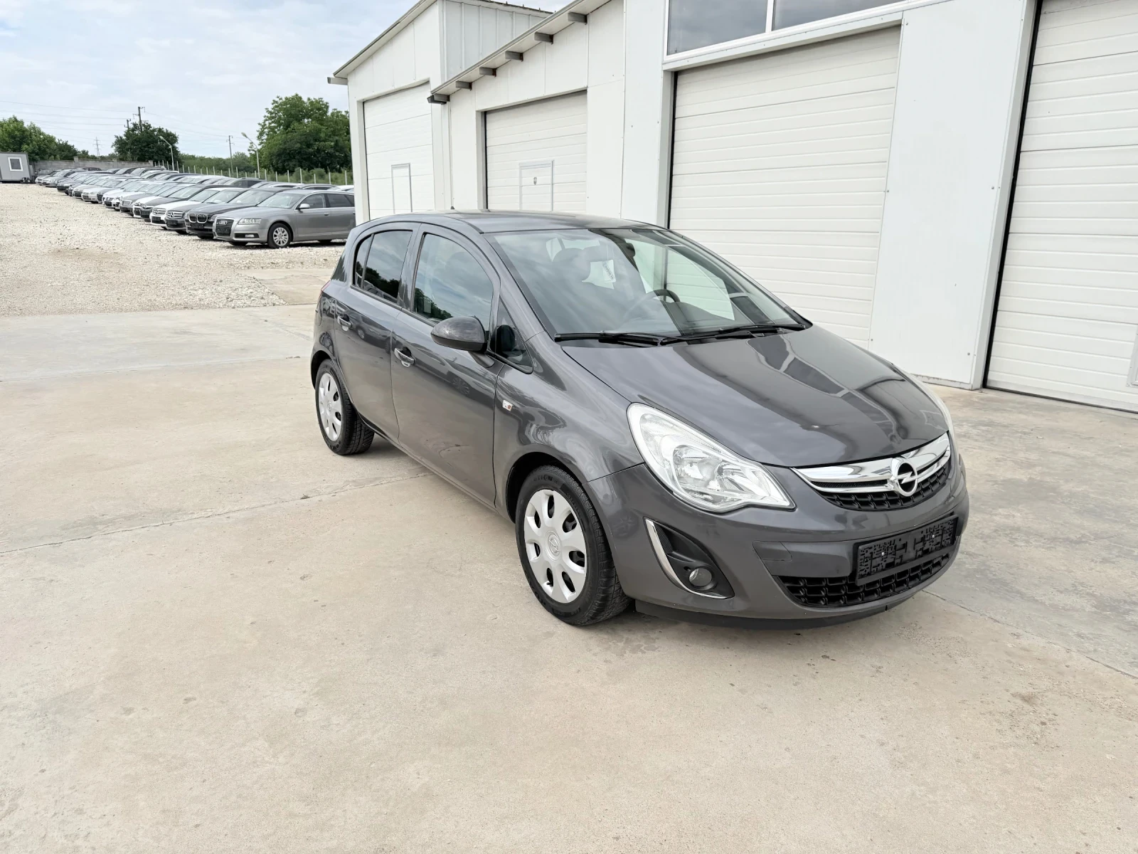 Opel Corsa 1.2i * BRC* UNIKAT* , снимка 10 - Автомобили и джипове - 39786265