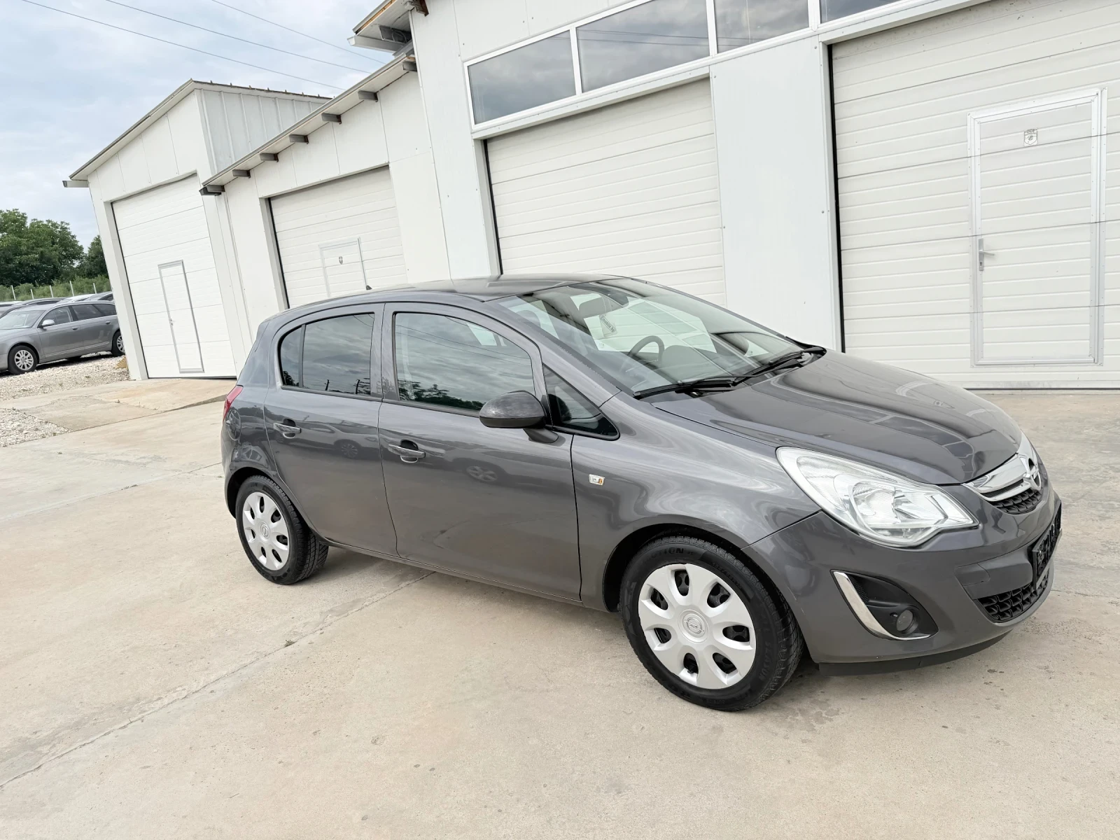 Opel Corsa 1.2i * BRC* UNIKAT* , снимка 11 - Автомобили и джипове - 39786265