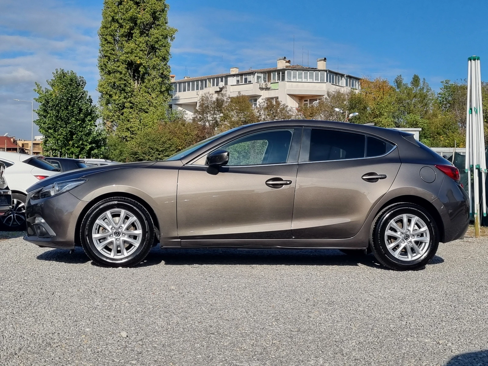 Mazda 3 2.2 D EURO 6B 150КС - изображение 7