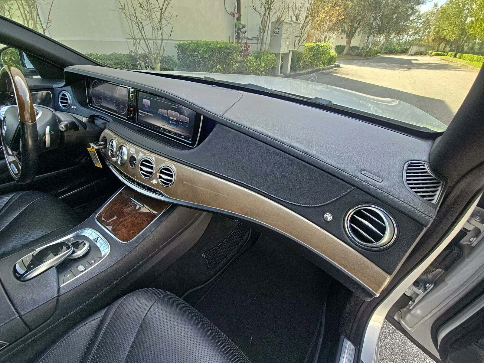 Mercedes-Benz S 550 Burmaster* масаж* обдух* пано* дистроник+ keyless  - изображение 8