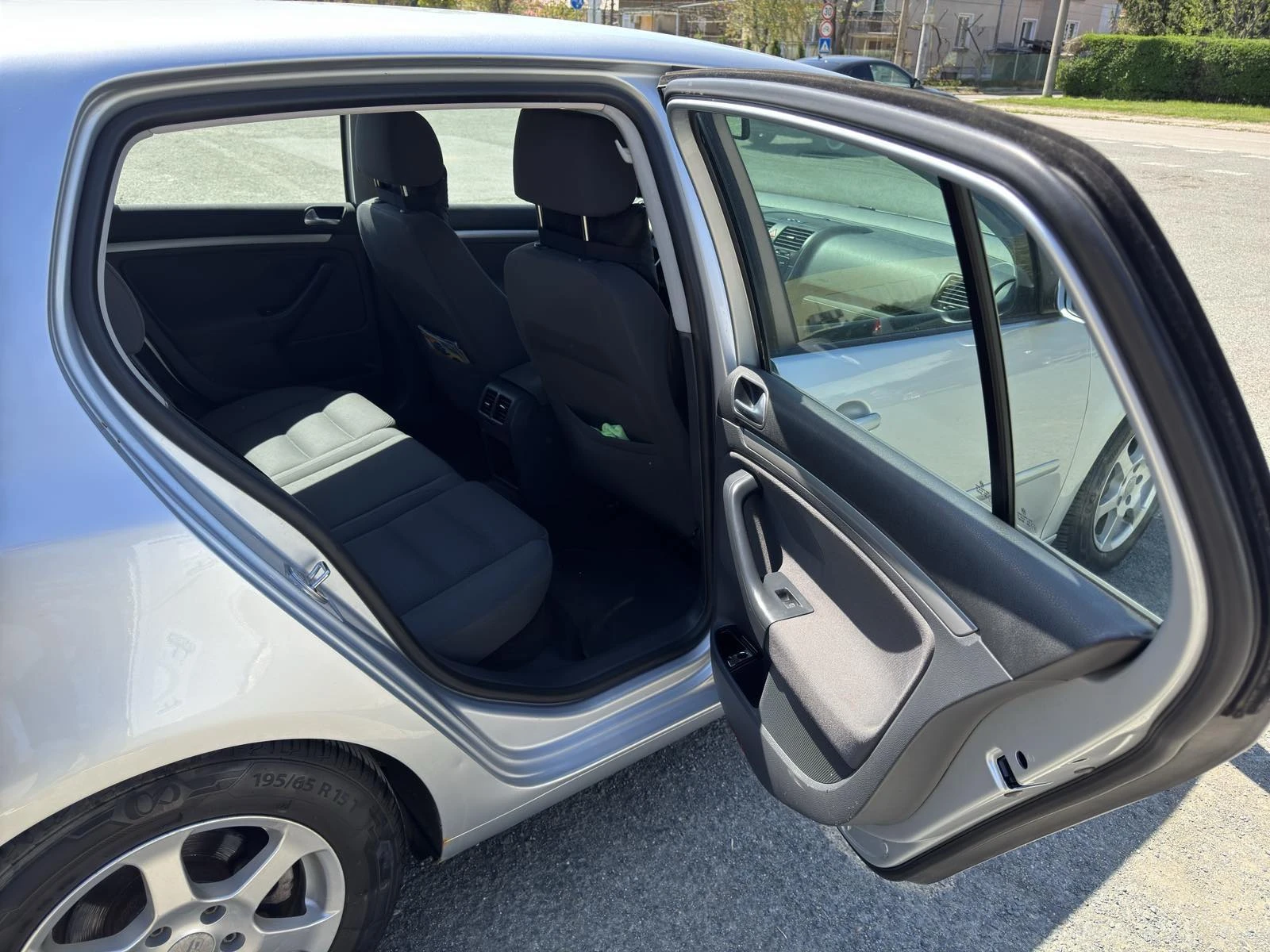 VW Golf  - изображение 8