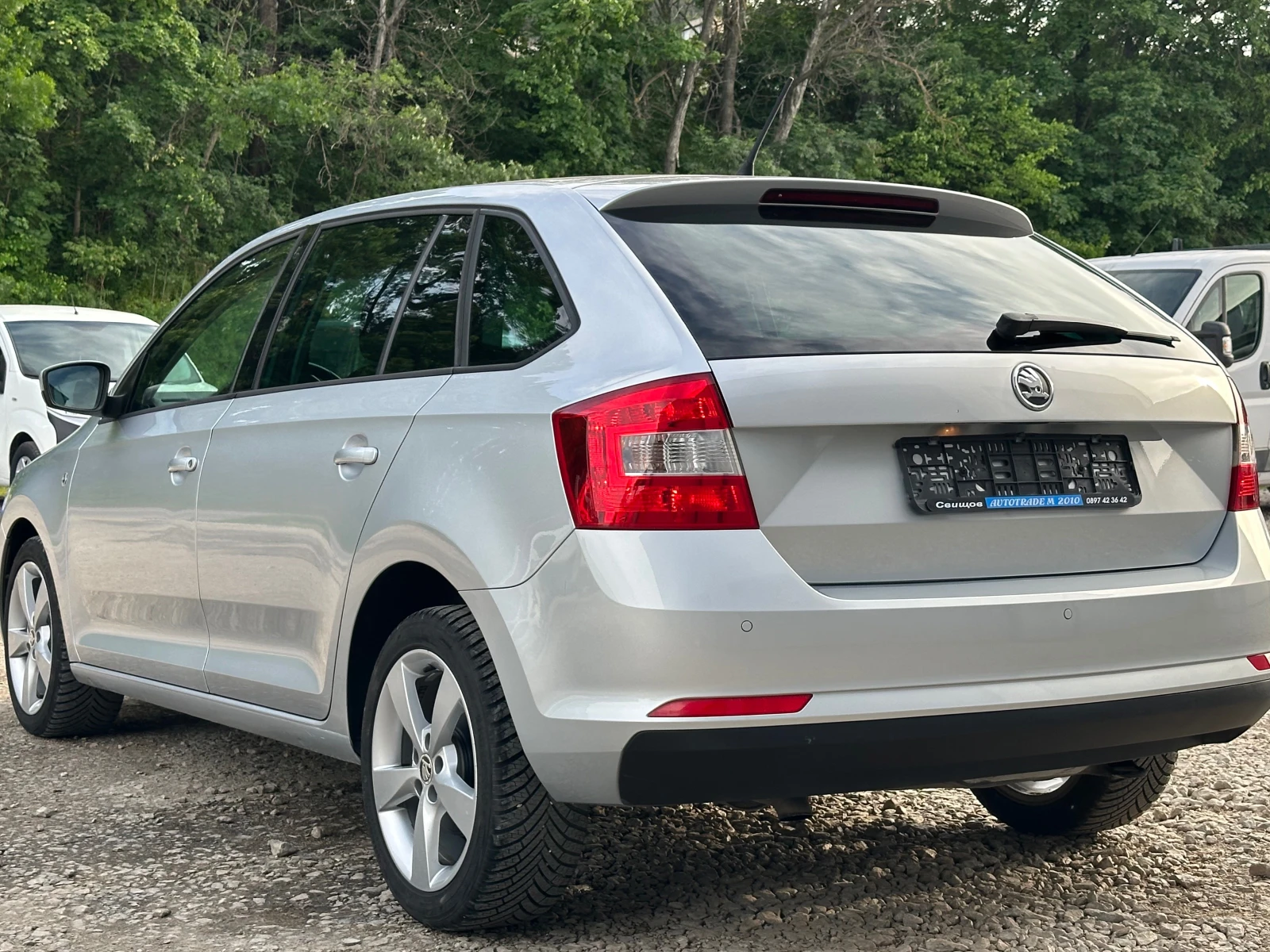 Skoda Rapid DIESEL* NAVI* XENON* EVRO5 - изображение 4
