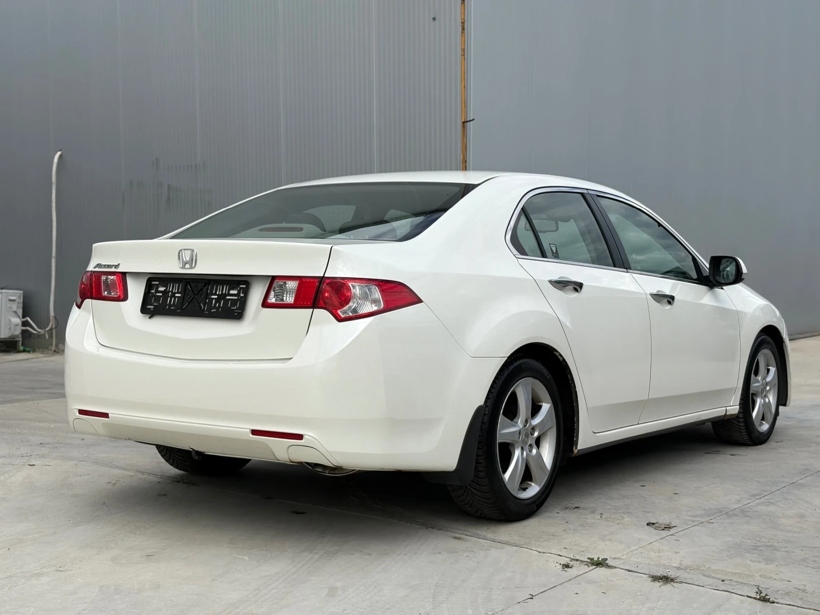 Honda Accord 2.2 CDTi 150кс - изображение 3