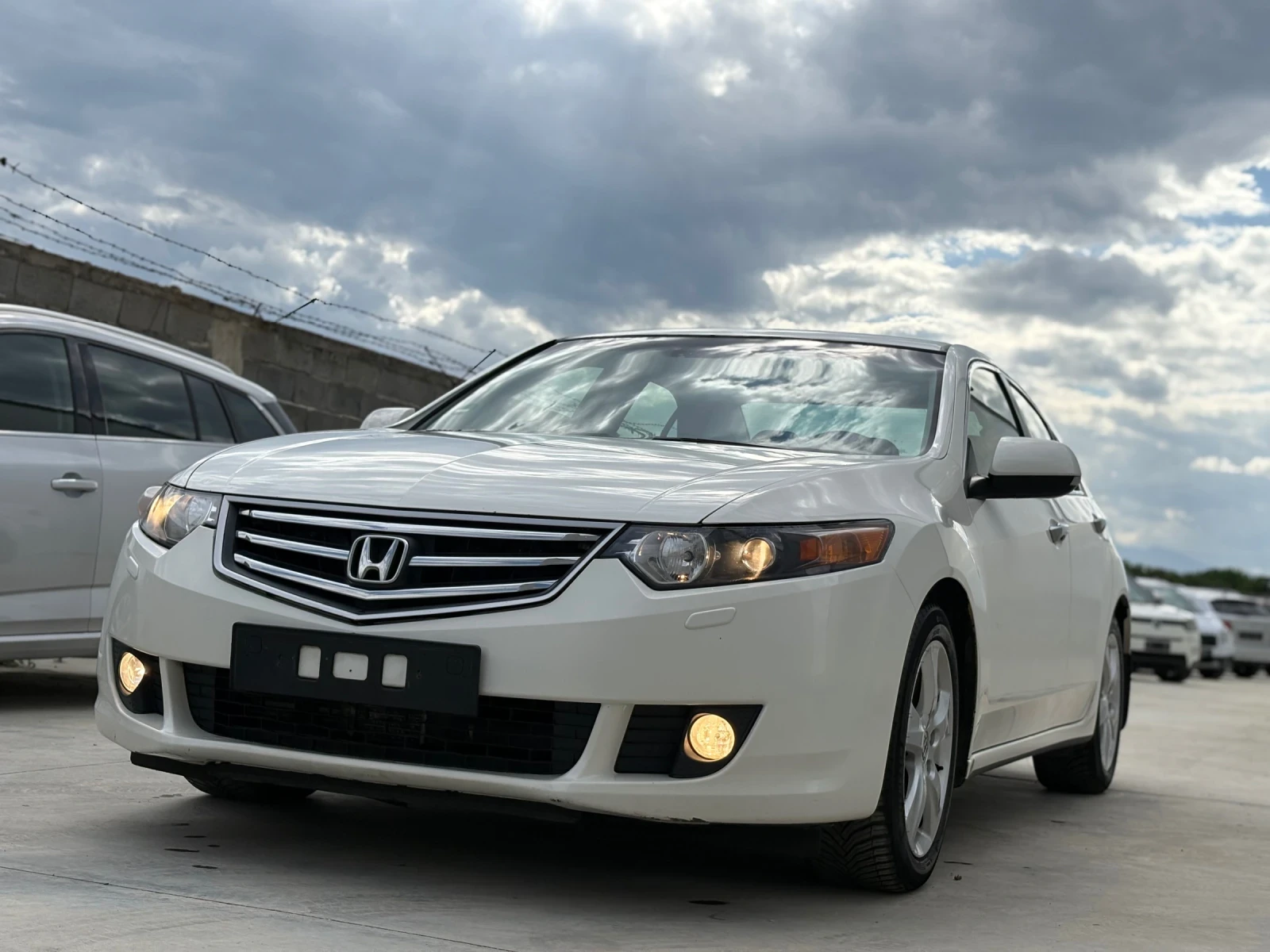 Honda Accord 2.2 CDTi 150кс - изображение 2