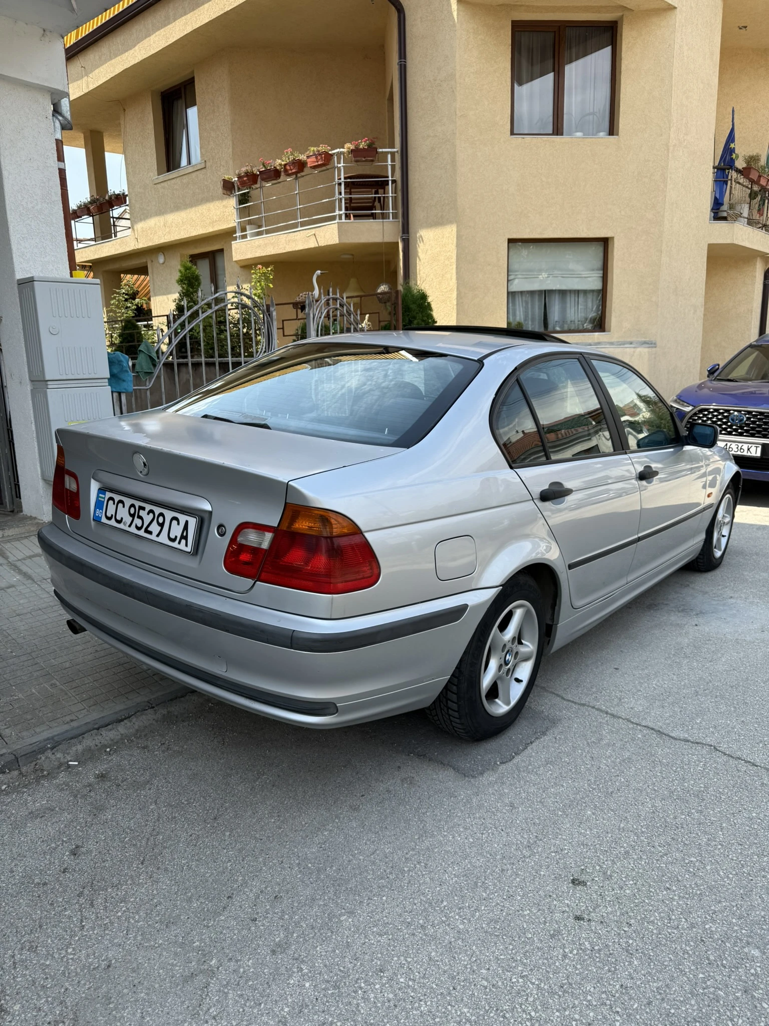 BMW 318 E46 - изображение 5