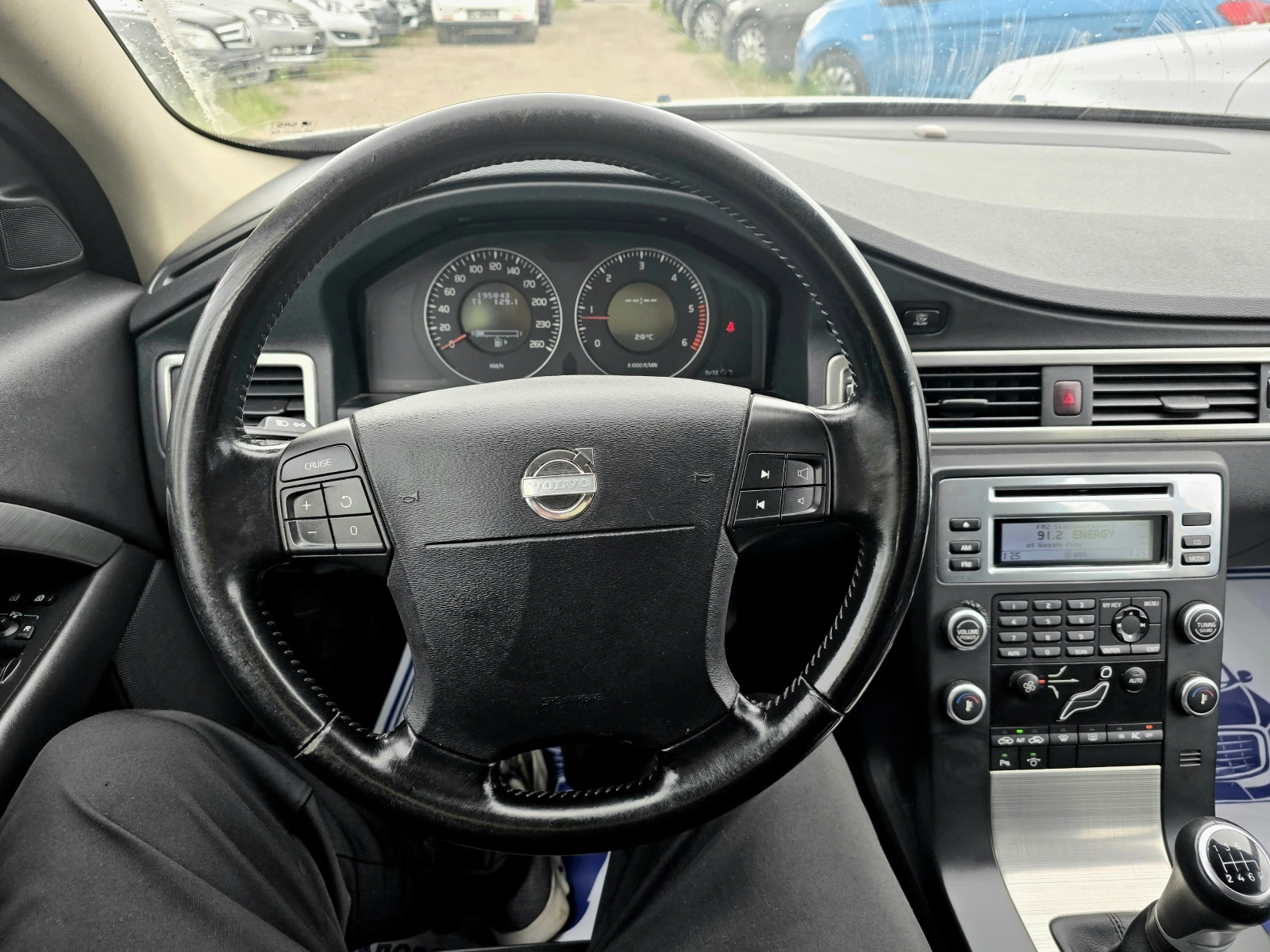 Volvo V70 2.4d/КОЖА/УНИКАТ - изображение 9