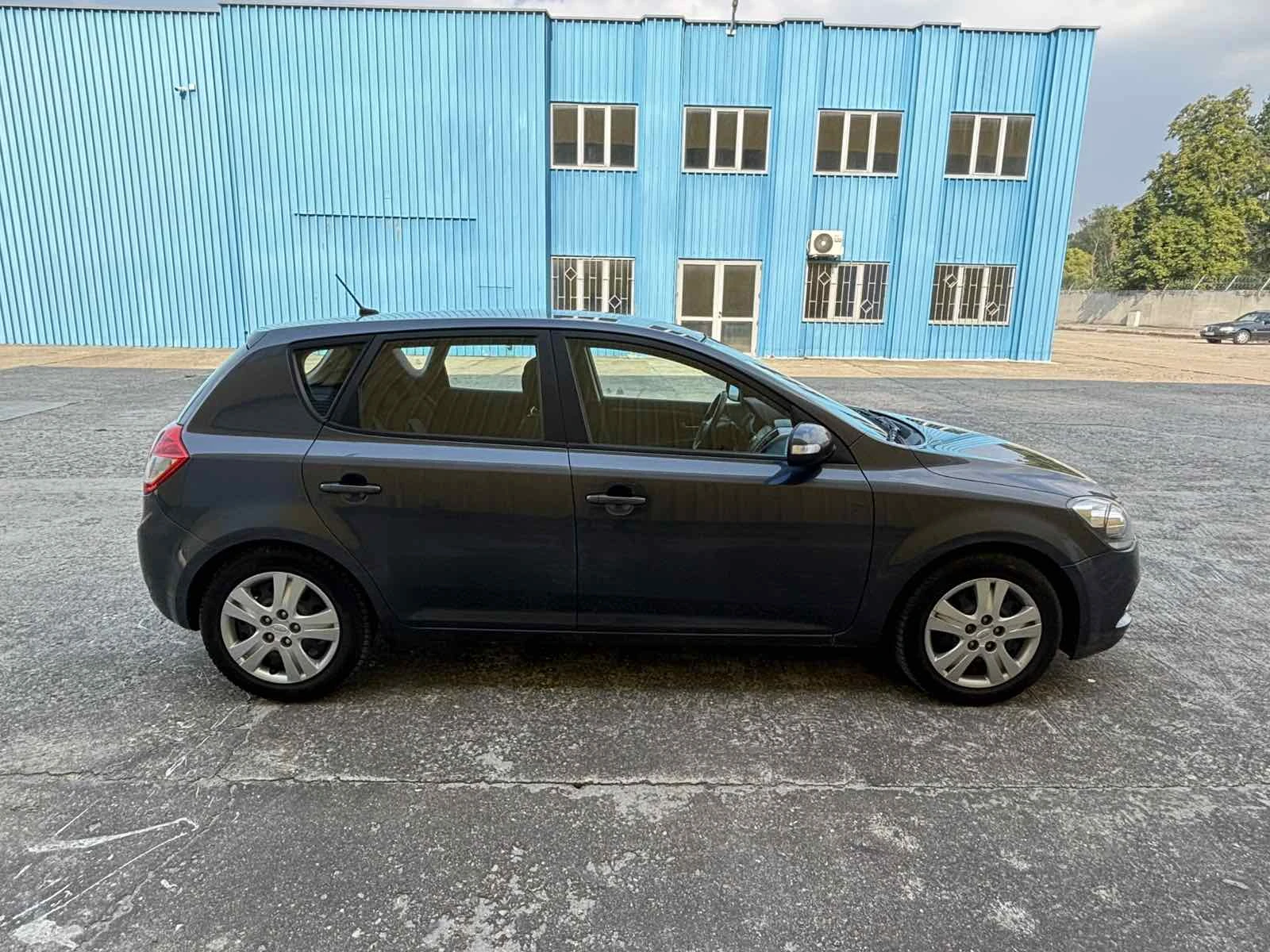 Kia Ceed  - изображение 4