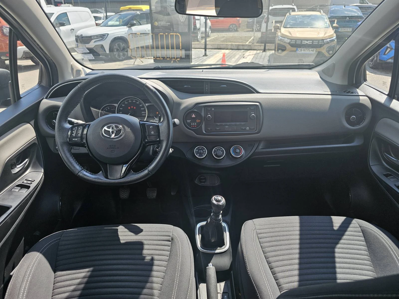 Toyota Yaris 1.5 Бензин 111кс.  - изображение 7