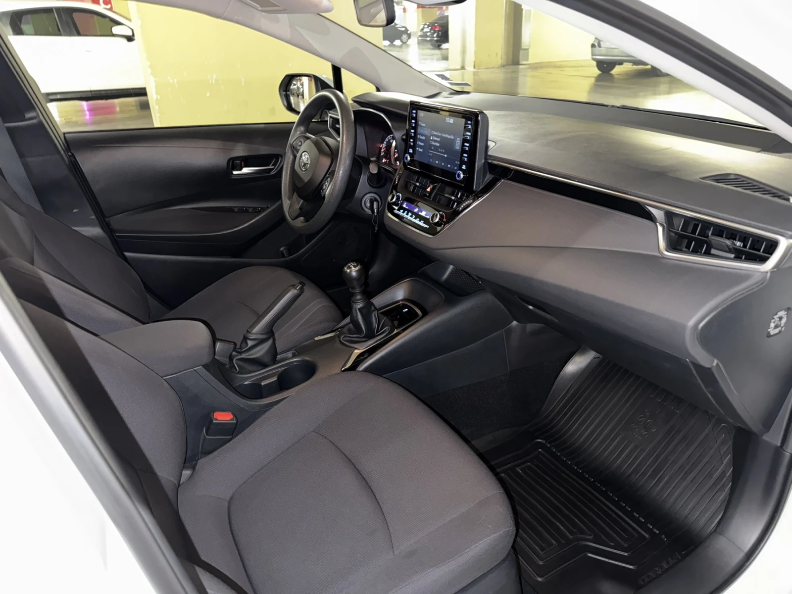 Toyota Corolla 1.5  | Mobile.bg   17