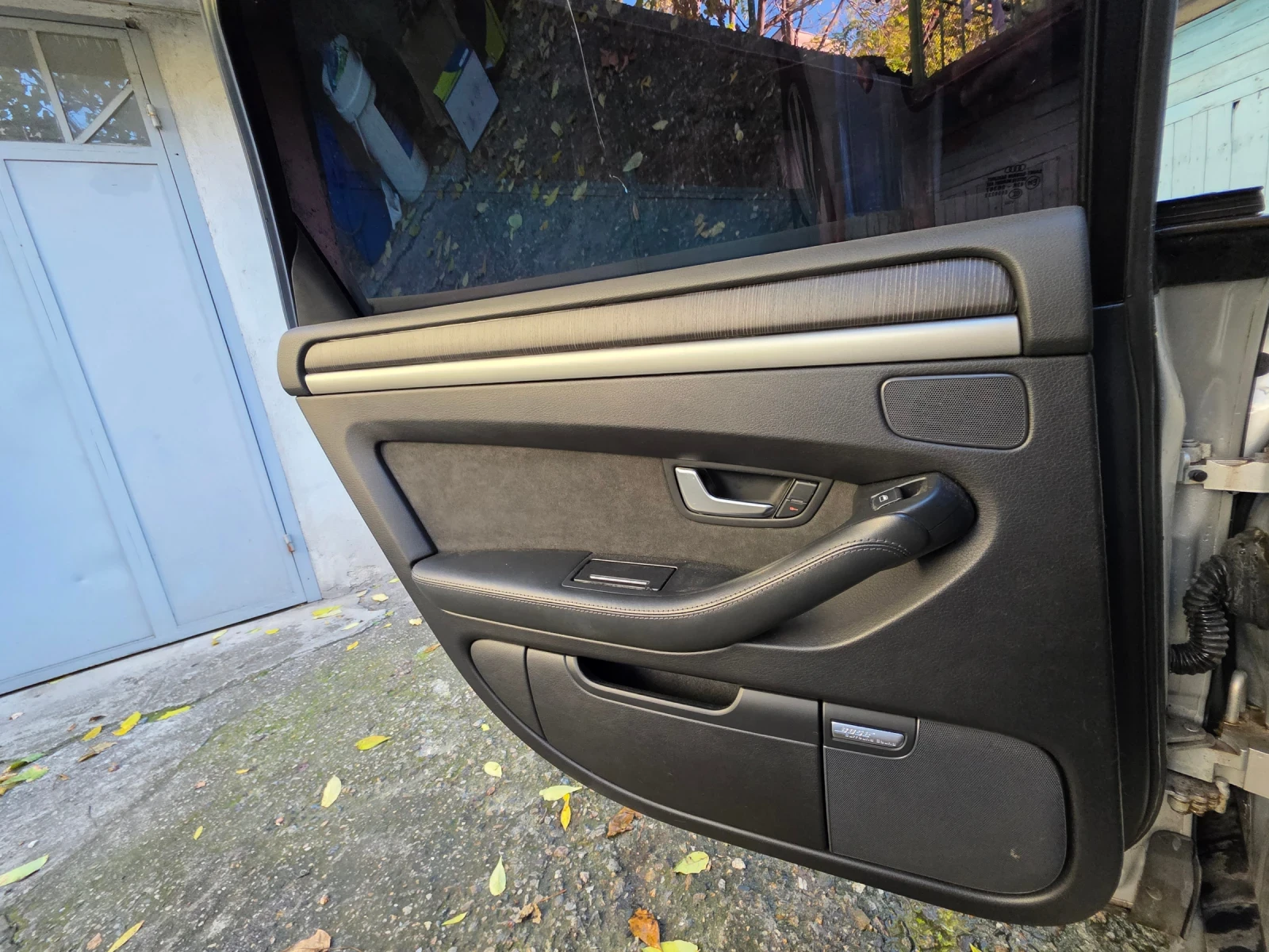 Audi A8 4.2TDI  - изображение 10