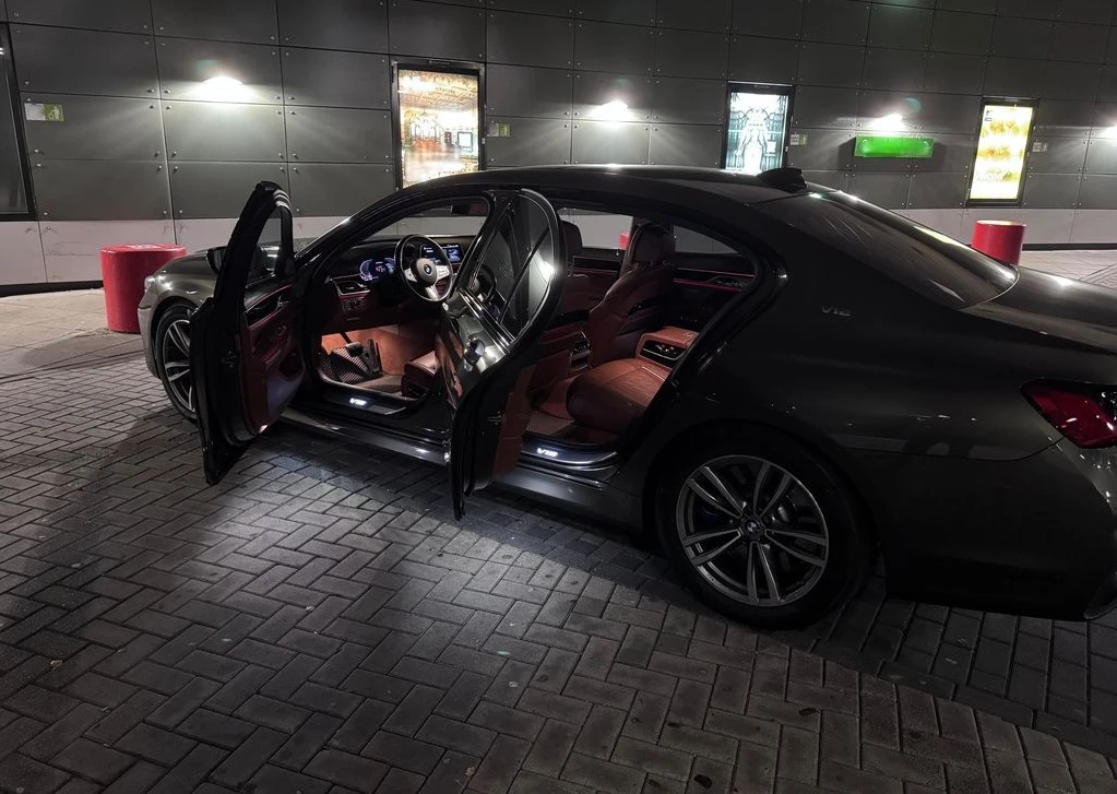 BMW 760 Li xDrive - изображение 10