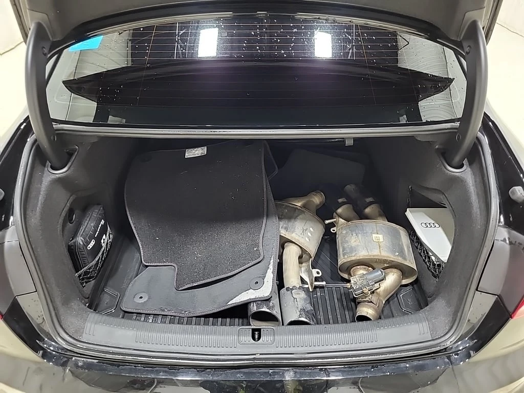 Audi S4 * TECHNIK * CARFAX * ��� ������������ ������ | Mobile.bg � ����������� 16