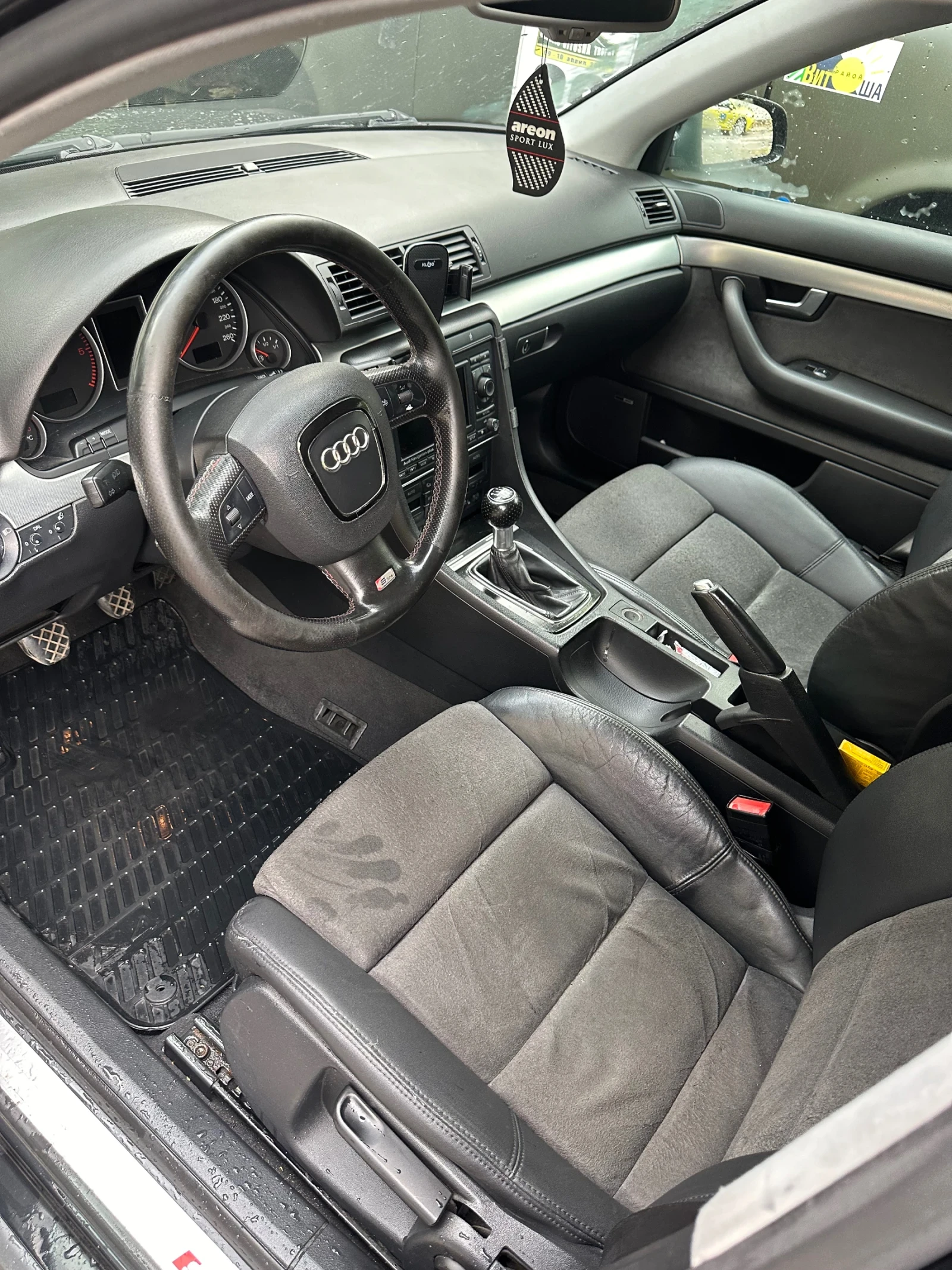 Audi A4 2.0TDI, снимка 11 - Автомобили и джипове - 54047310