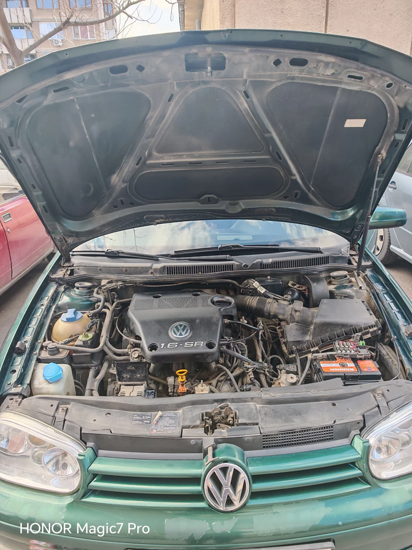 VW Golf 1600, снимка 8 - Автомобили и джипове - 54092573