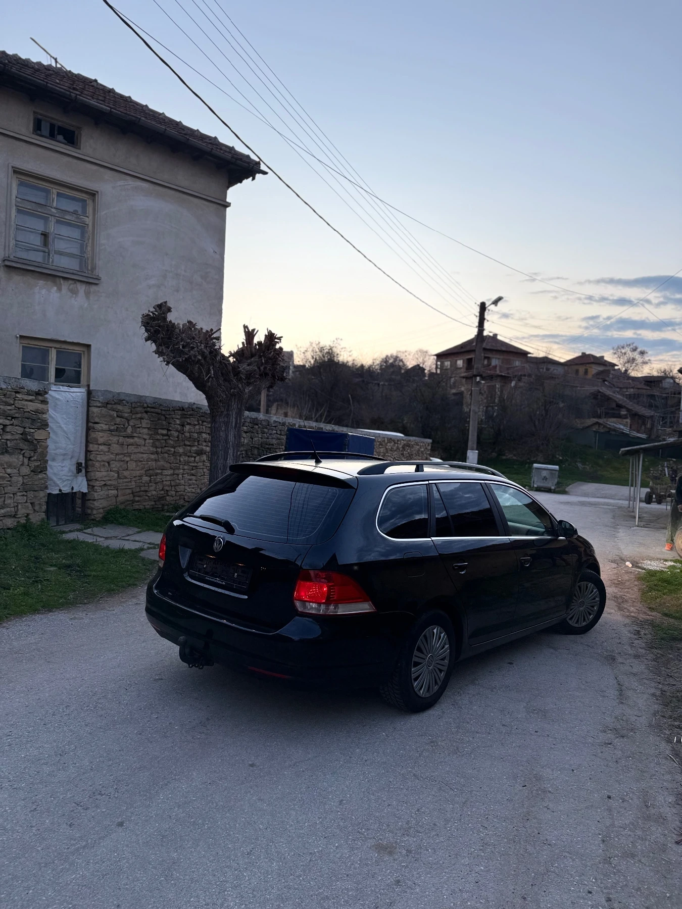 VW Golf 1.9tdi, снимка 4 - Автомобили и джипове - 54646373