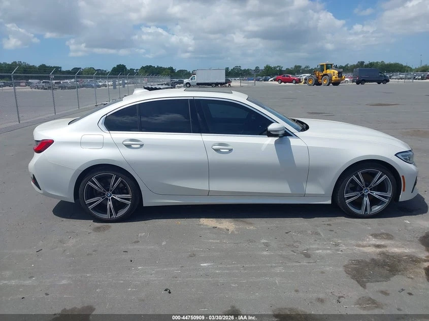 BMW 330 2.0L I-4 DI, DOHC, VVT, TURBO, 255HP Rear Wheel | Mobile.bg � ����������� 13