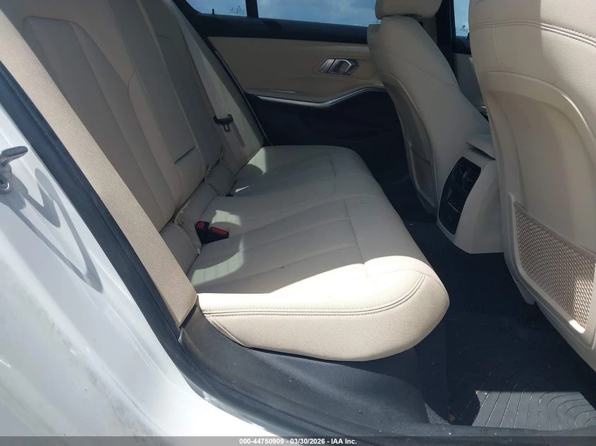 BMW 330 2.0L I-4 DI, DOHC, VVT, TURBO, 255HP Rear Wheel | Mobile.bg � ����������� 8
