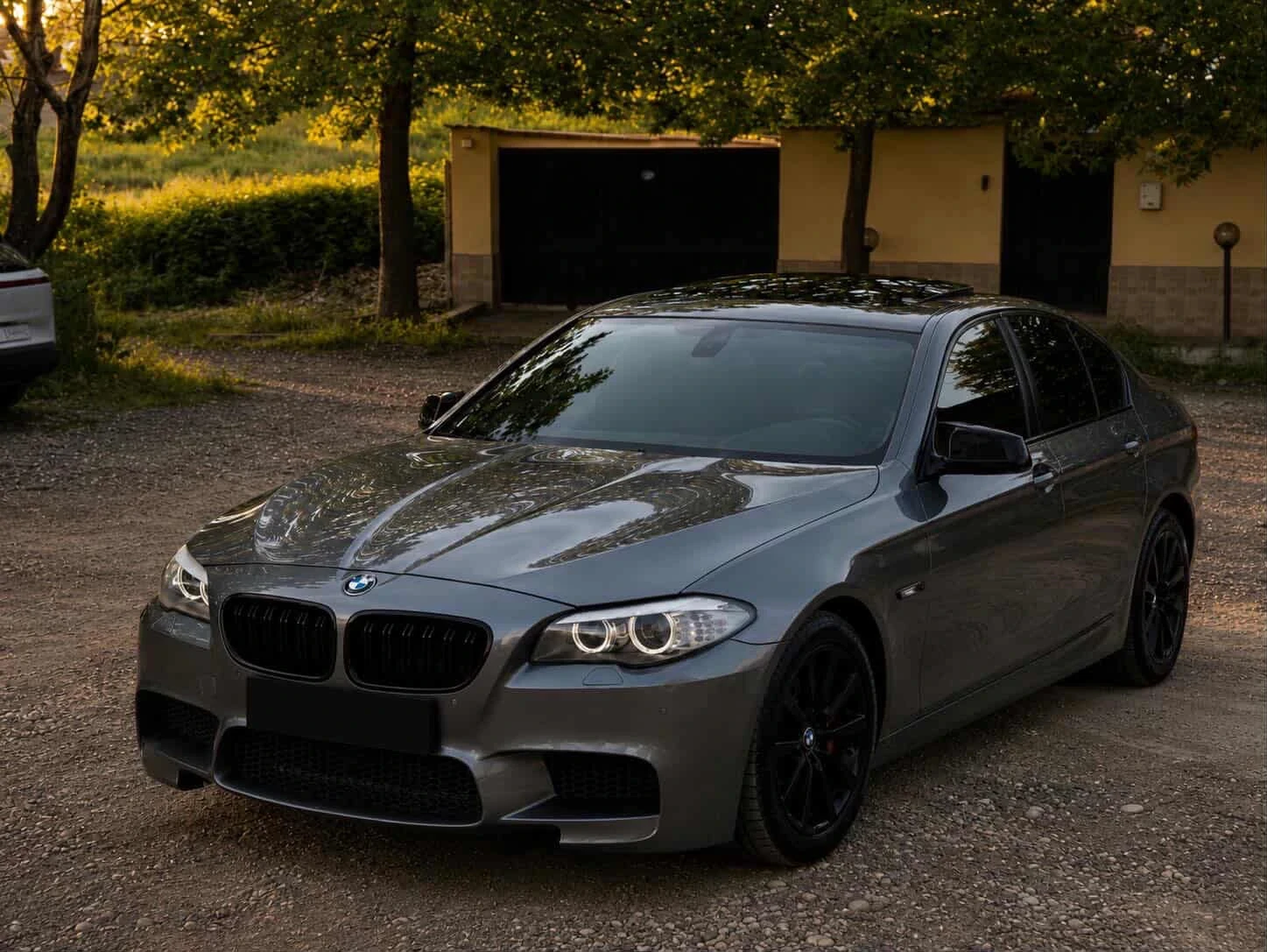 BMW 530, снимка 2 - Автомобили и джипове - 54633017