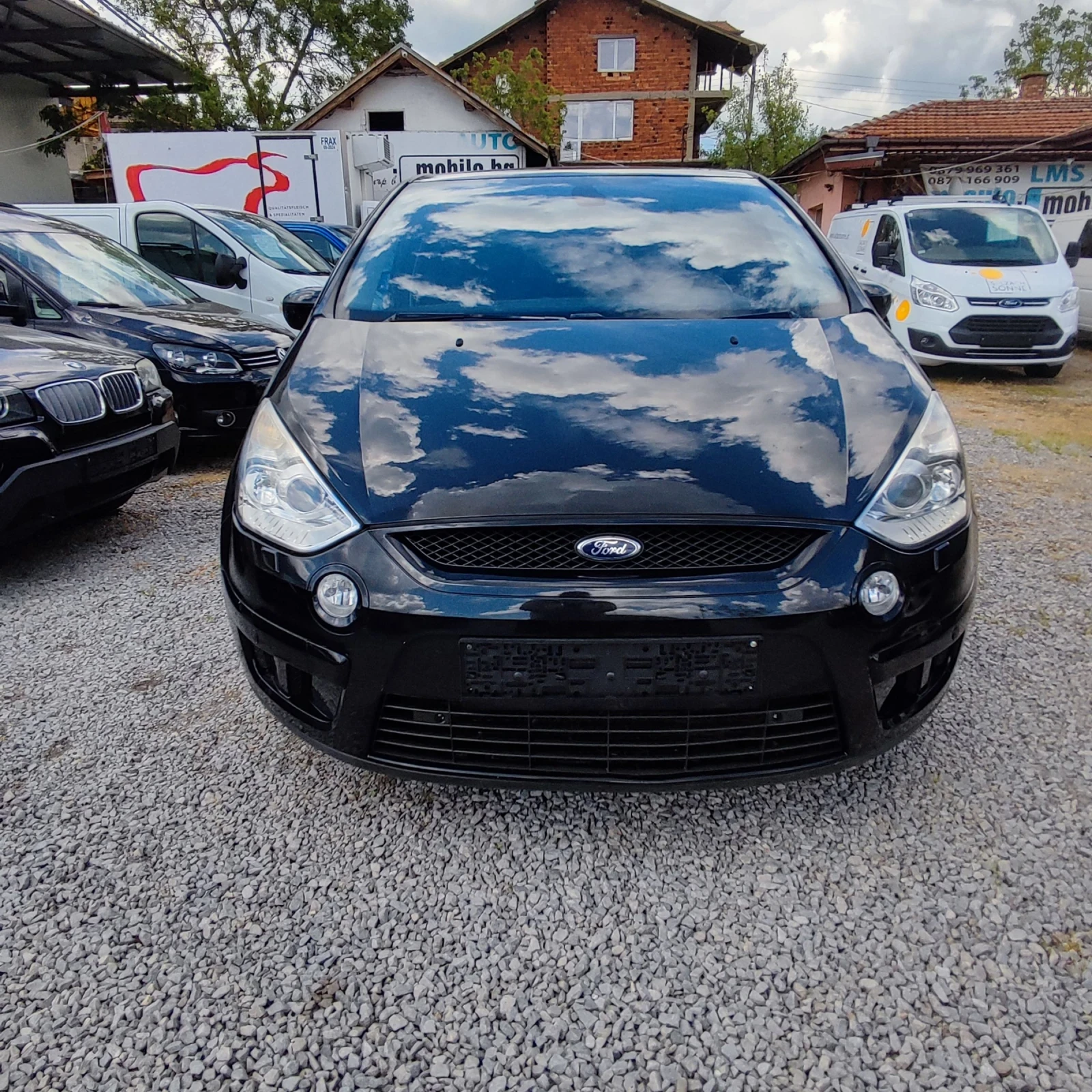 Ford S-Max 2.0TDCI* TITANIUM* AVTOMAT* NAVI* PANORAMA* КОЖА* , снимка 2 - Автомобили и джипове - 54703436