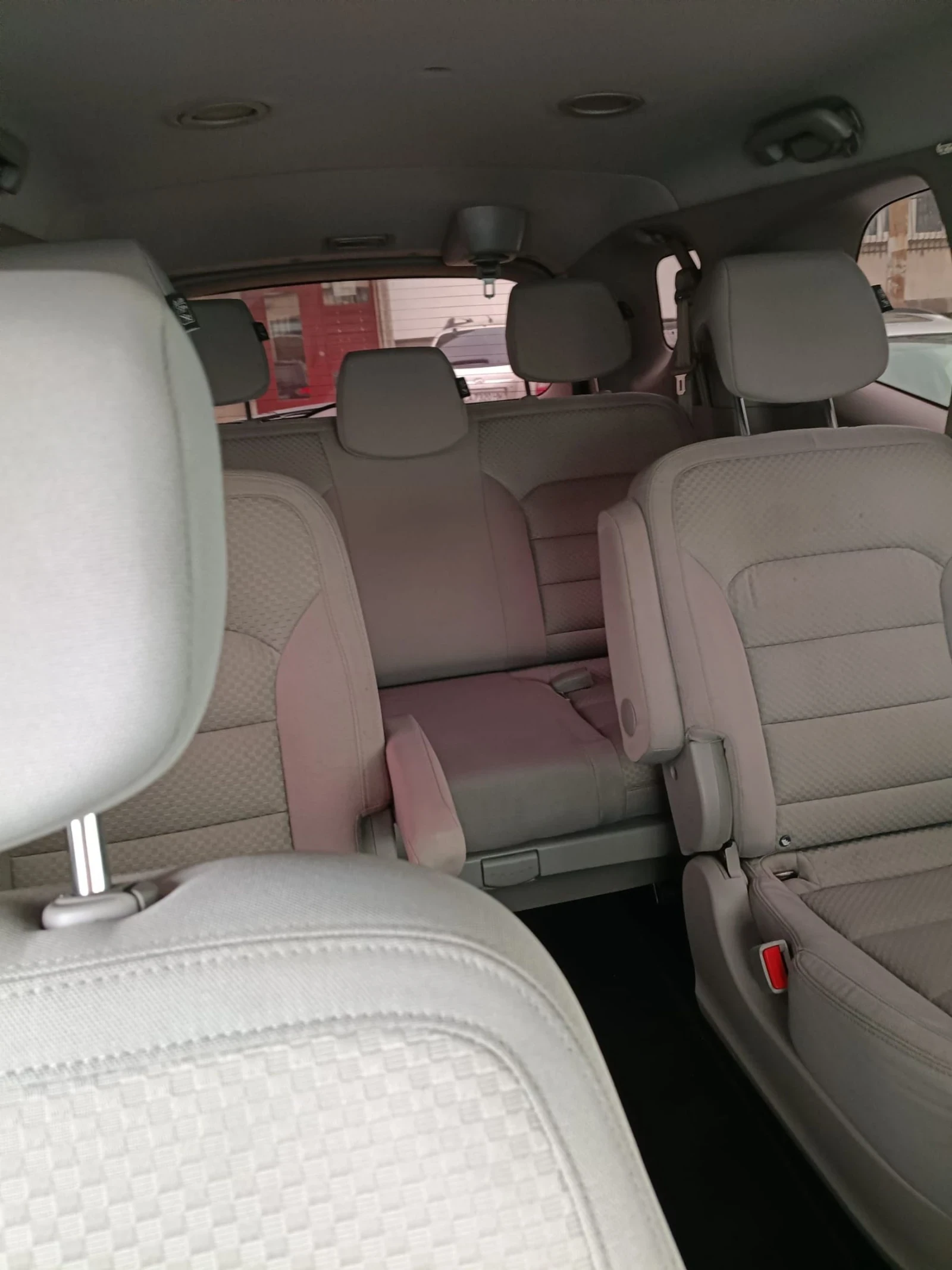 SsangYong Rodius 2, 2 Euro6w 7 места, снимка 6 - Автомобили и джипове - 55008988