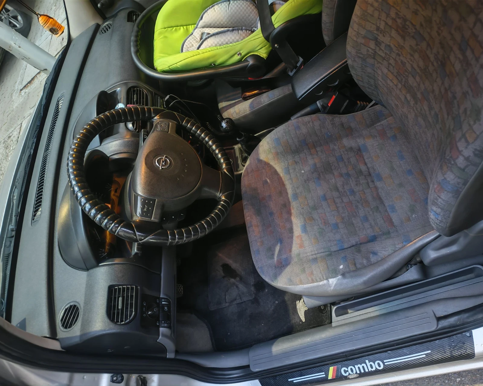 Opel Combo 1.7 Isuzu, снимка 6 - Автомобили и джипове - 55168274