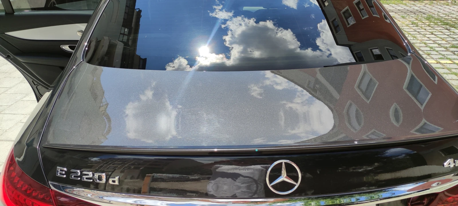 Mercedes-Benz E 220, снимка 10 - Автомобили и джипове - 55372033