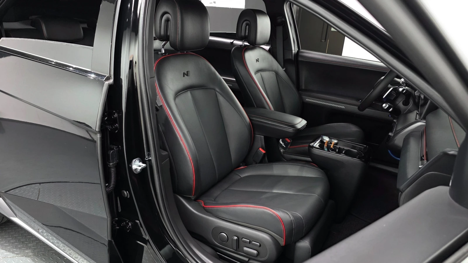 Hyundai Ioniq 5 N LINE* Long Range AWD* FULL*  | Mobile.bg � ����������� 9