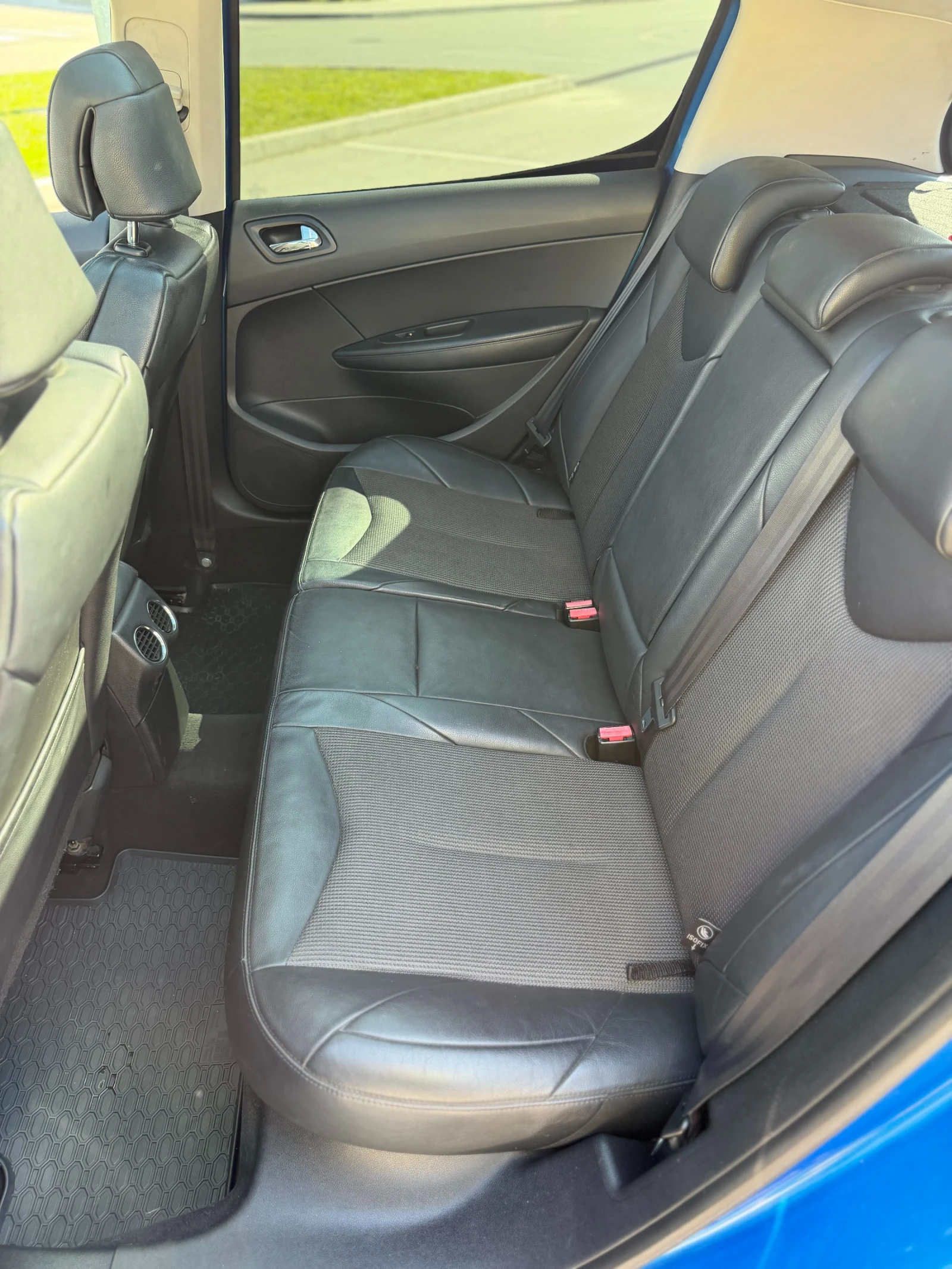 Peugeot 308 2.0 TDI 136hp, снимка 16 - Автомобили и джипове - 56153518