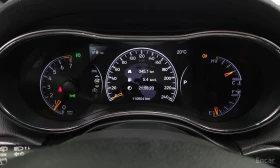 Jeep Grand cherokee 3.6* V6* 8ZF* ПОДГРЕВ* ОБДУХВАНЕ* КАМЕРА* КЕЙЛЕС* , снимка 11