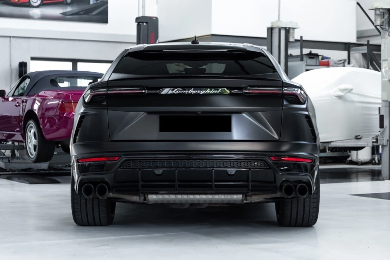 Lamborghini Urus 4.0 V8/ CERAMIC/ B&O/ PANO/ Q-CITURA/ ANIMA/ 23/  , снимка 7 - Автомобили и джипове - 47459997