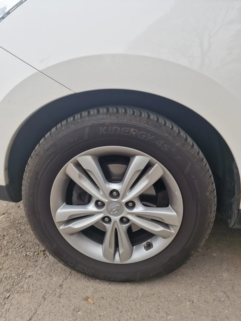 Hyundai IX35 2.0 CRDI 4x4 /184k/, снимка 14 - Автомобили и джипове - 47998635