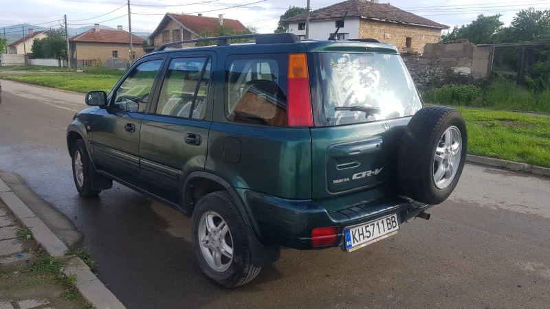 Honda Cr-v 2.0 150, снимка 3 - Автомобили и джипове - 48883158